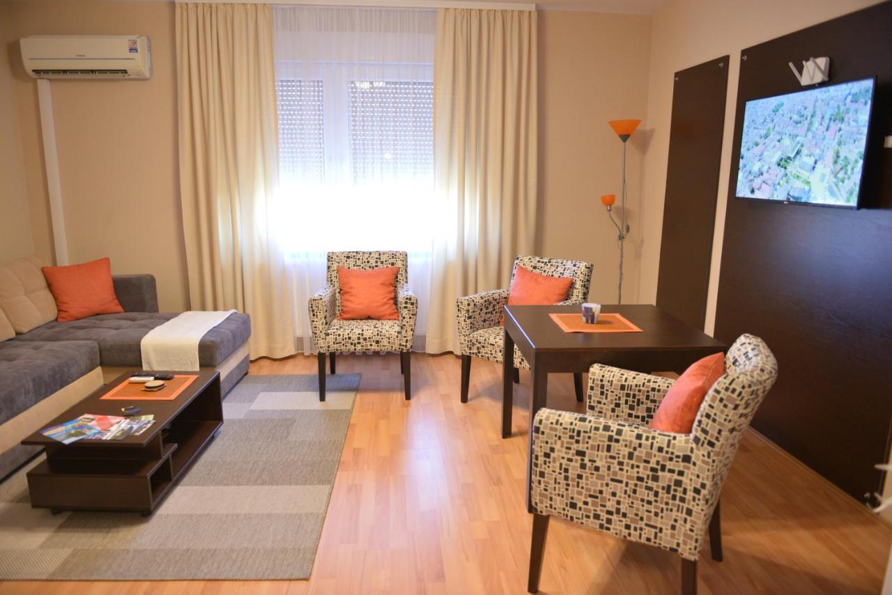 Apartmani Tomic Kladovo Exteriör bild