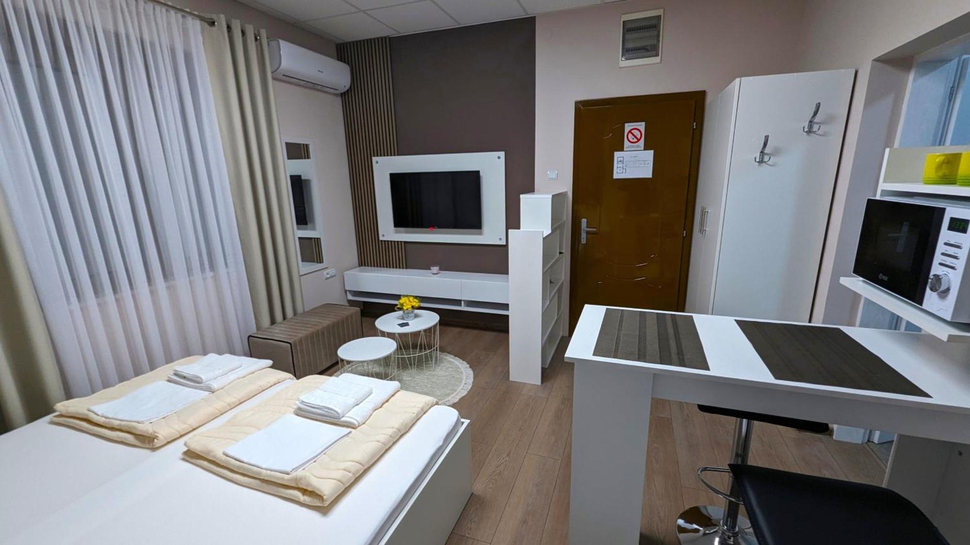 Apartmani Tomic Kladovo Exteriör bild