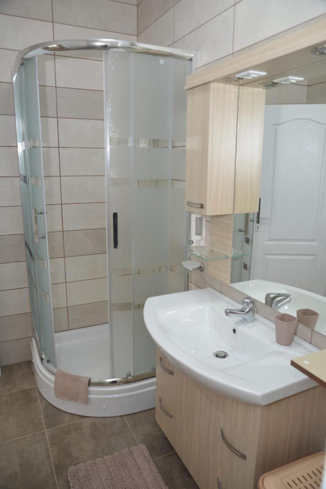Apartmani Tomic Kladovo Exteriör bild